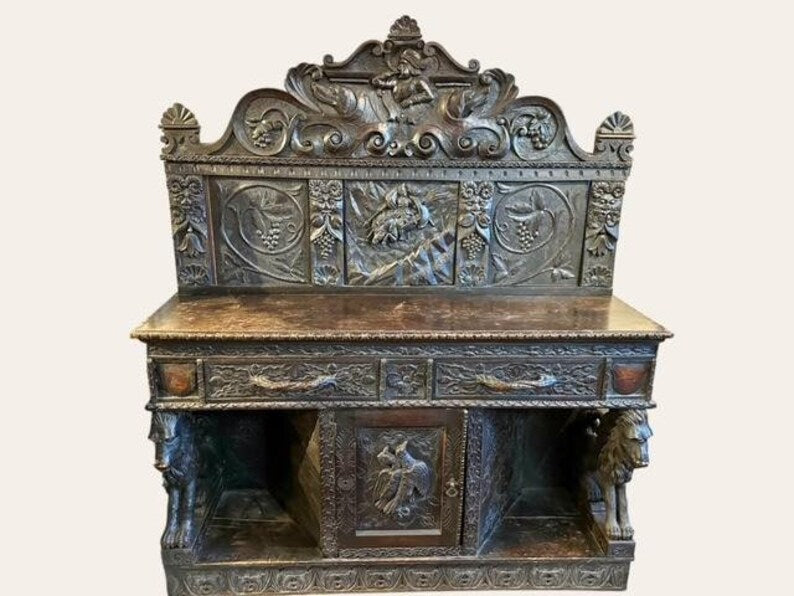19th Century Hunt Sideboard, Neo-Renaissance Carved