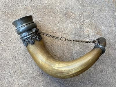 Decorative Horn Antique Trophy Drinking Plaque Longhorn Pewter circa 1897 Trophy Prize
