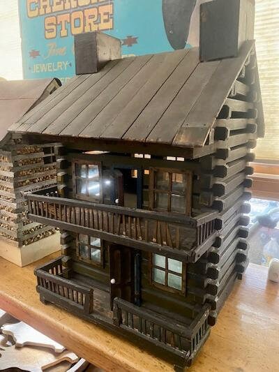 Large Adirondack Log Cabin Model, Doors Open and Close