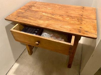 Primitive American Pine Side Table, Bedside Table