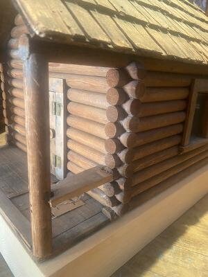 Large Adirondack Log Cabin Model House