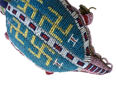 Native American Beaded Lizard Turtle Fetish Amulet, Hand Sewn