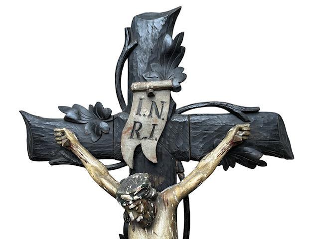 Large Black Forest Bavarian Crucifix, Hand-Carved Faux Bois